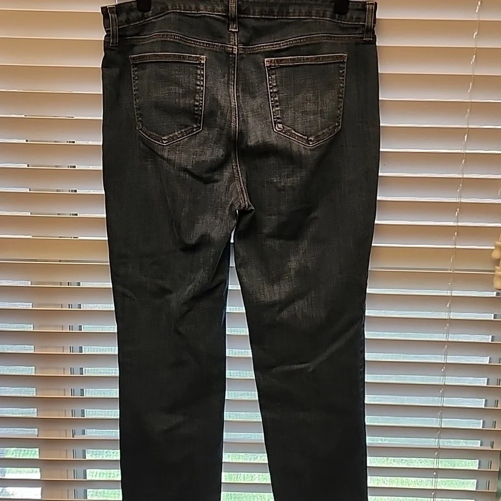 Chico Perfect Stretch Girlfriend Straight Leg sz 2.5 (14)